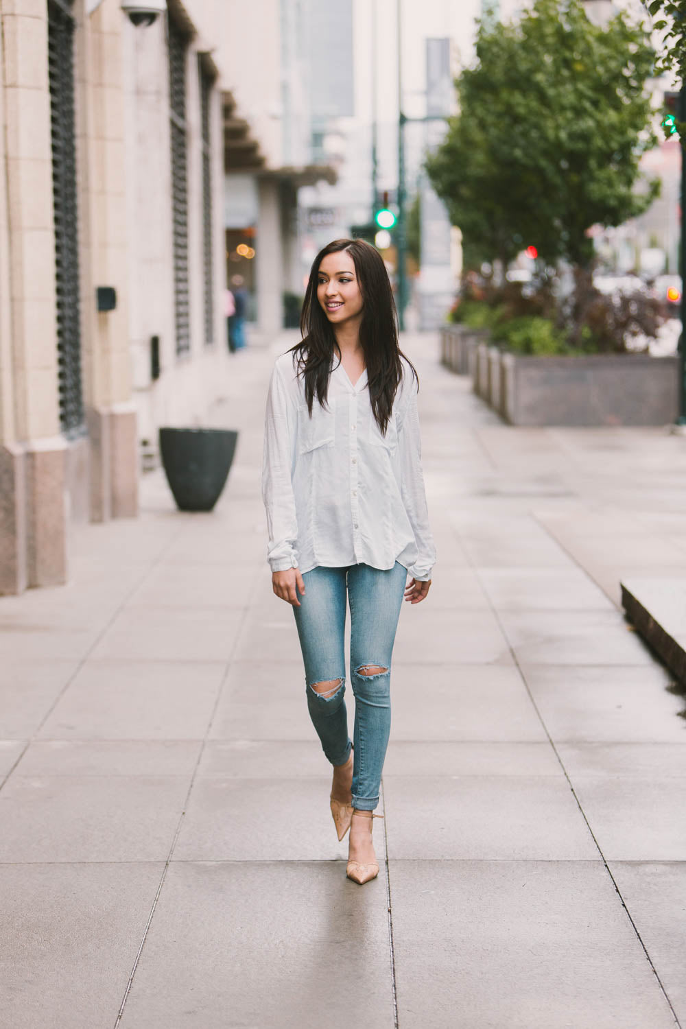 Velvet by Graham &amp; Spencer Arianne Rayon Button Up Blouse