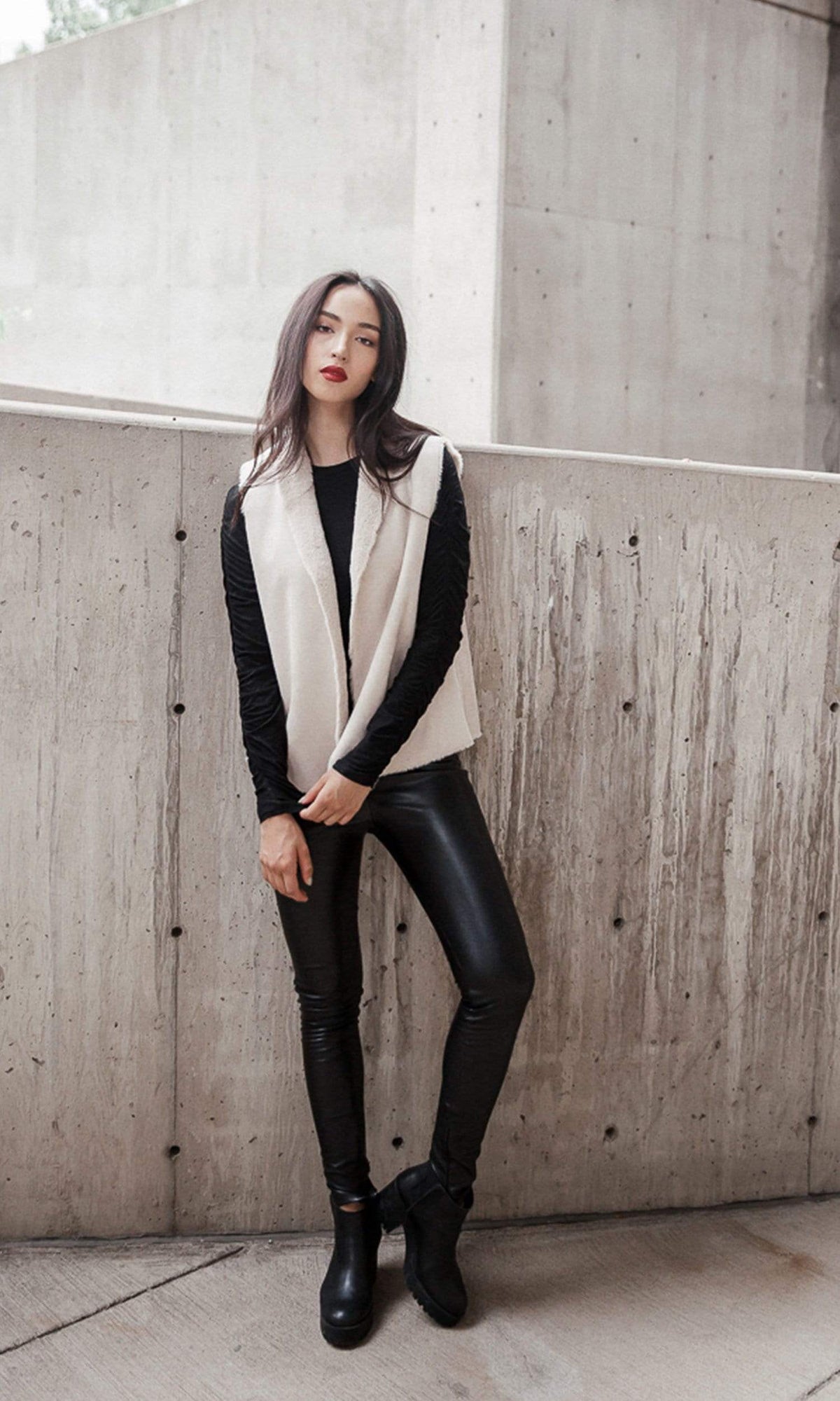 Velvet by Graham &amp; Spencer Miss Shirred Sleeve Top