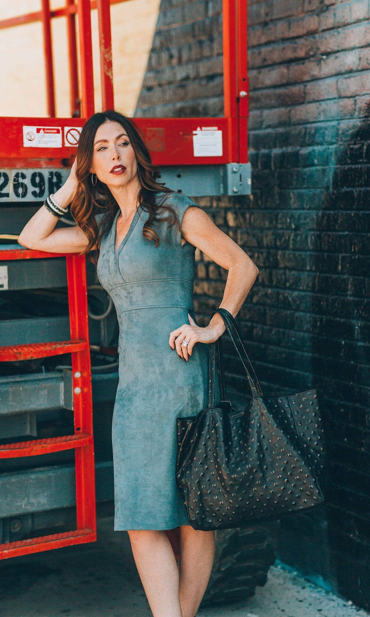 Level 99 Ivan Faux Suede Fitted Dress