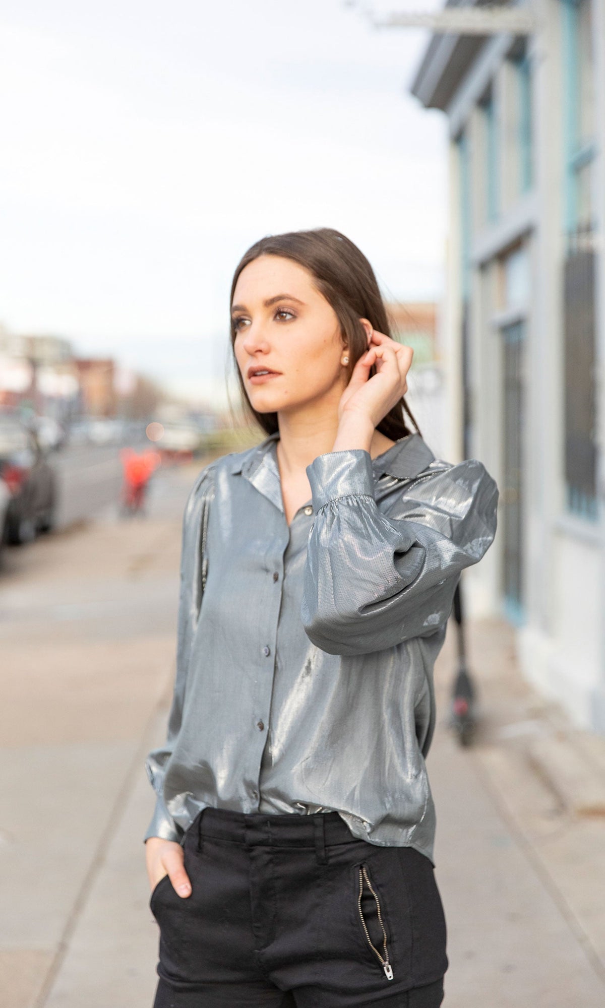 Velvet by Graham &amp; Spencer Dakota Puff Sleeve Lame Button Up Top