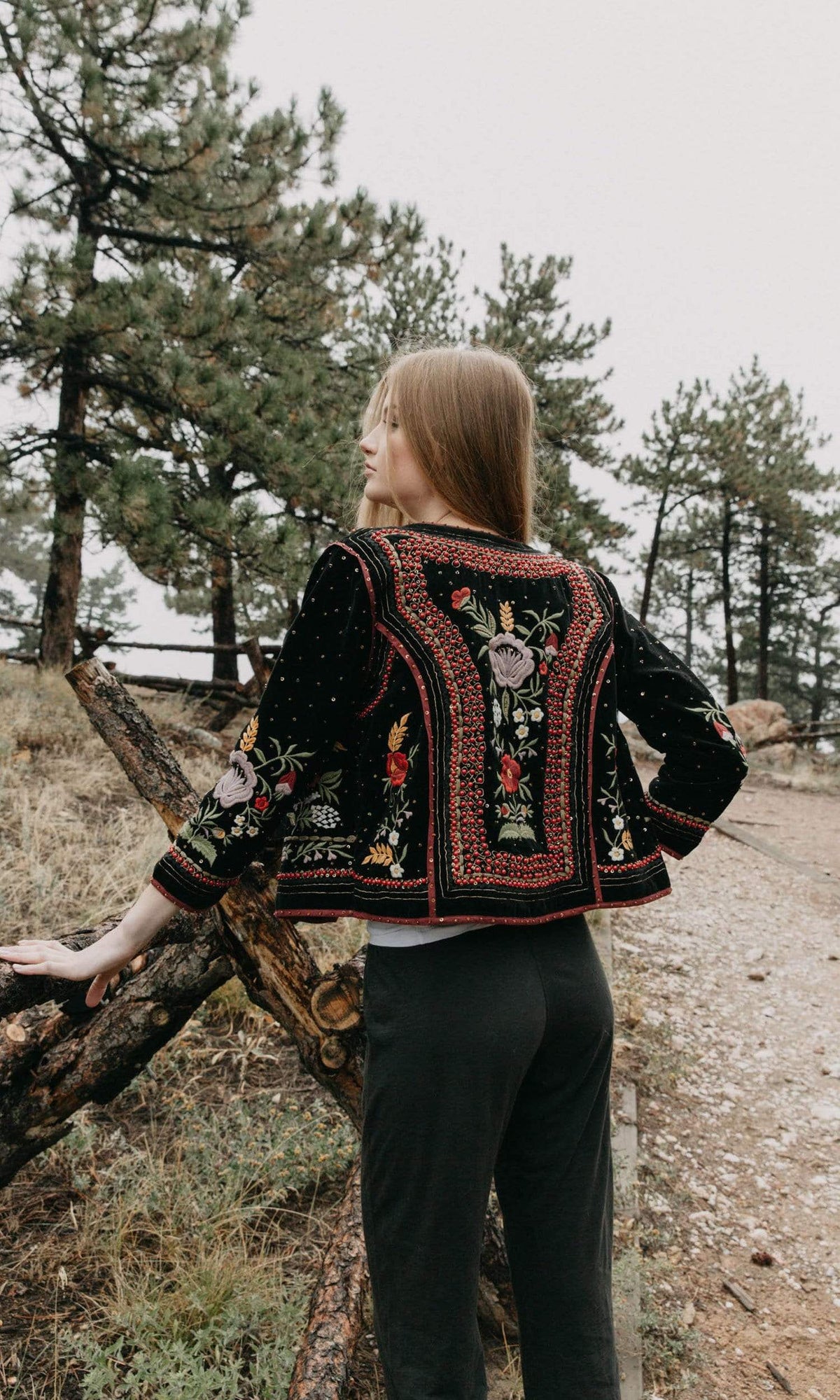 Velvet by Graham &amp; Spencer Phoebe Cotton Slub Cropped Pants