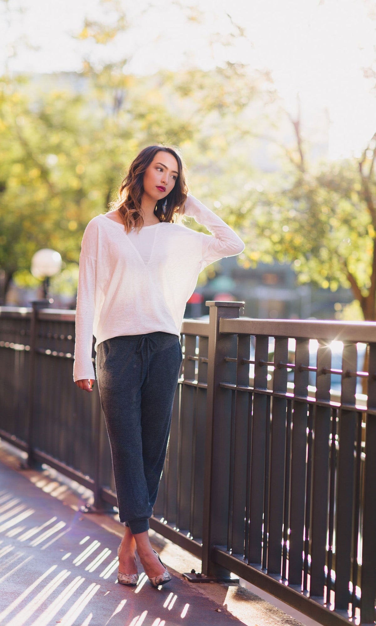 Velvet by Graham &amp; Spencer Fallon V Front Panel Top