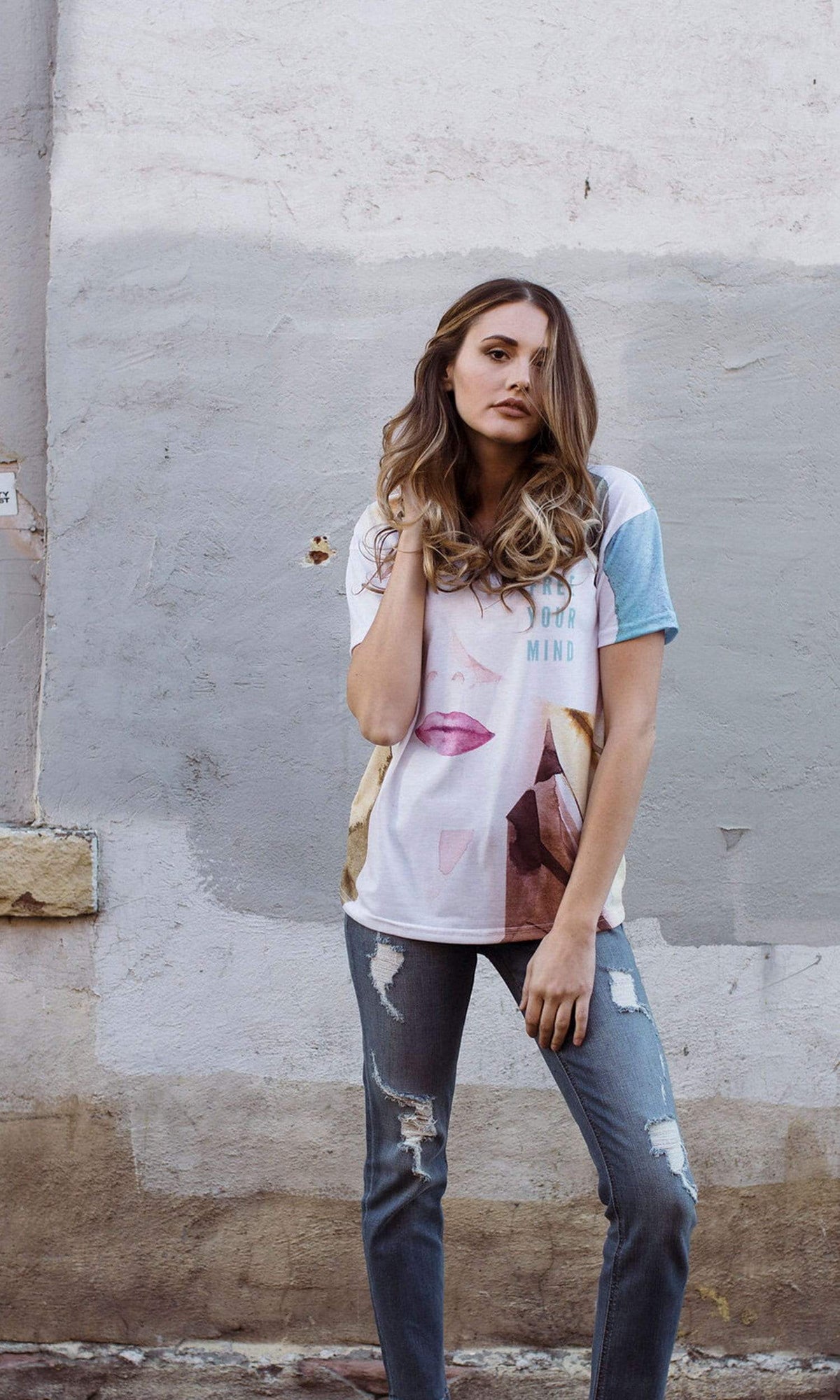 Le Galeriste Irina Kaygorodova Fashion Tee