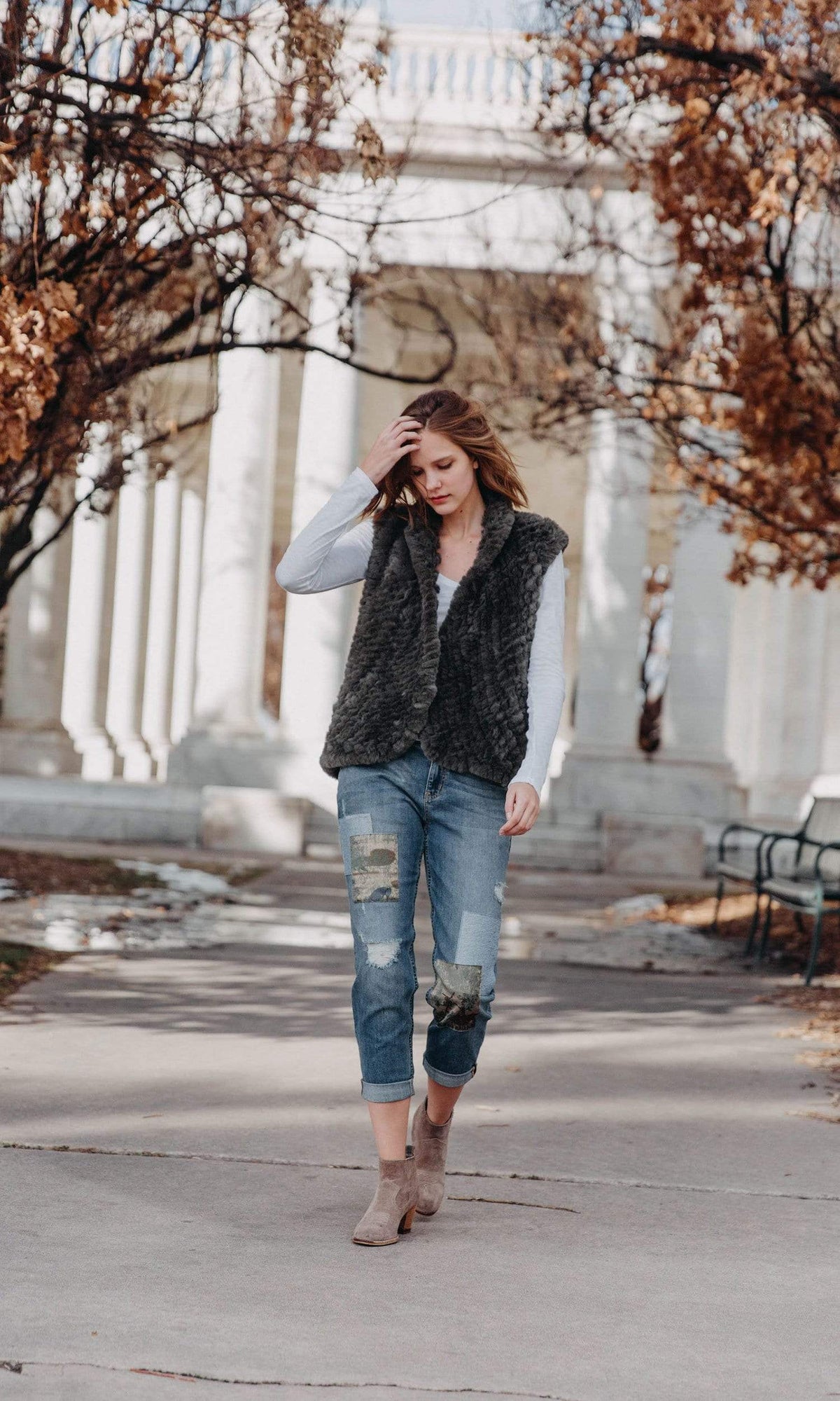 Love Token Ali Faux Fur Vest-Green