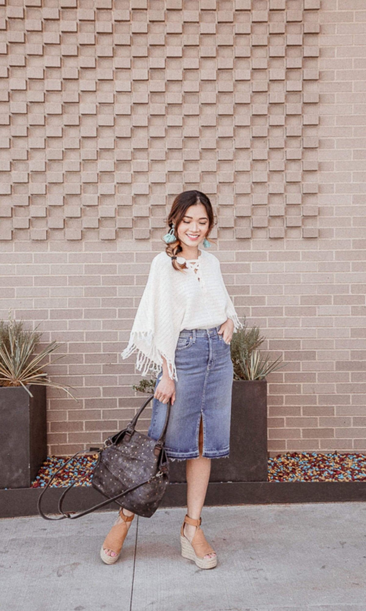 Velvet by Graham &amp; Spencer Ashlie Crochet Knit Fringe Sleeve Sweater