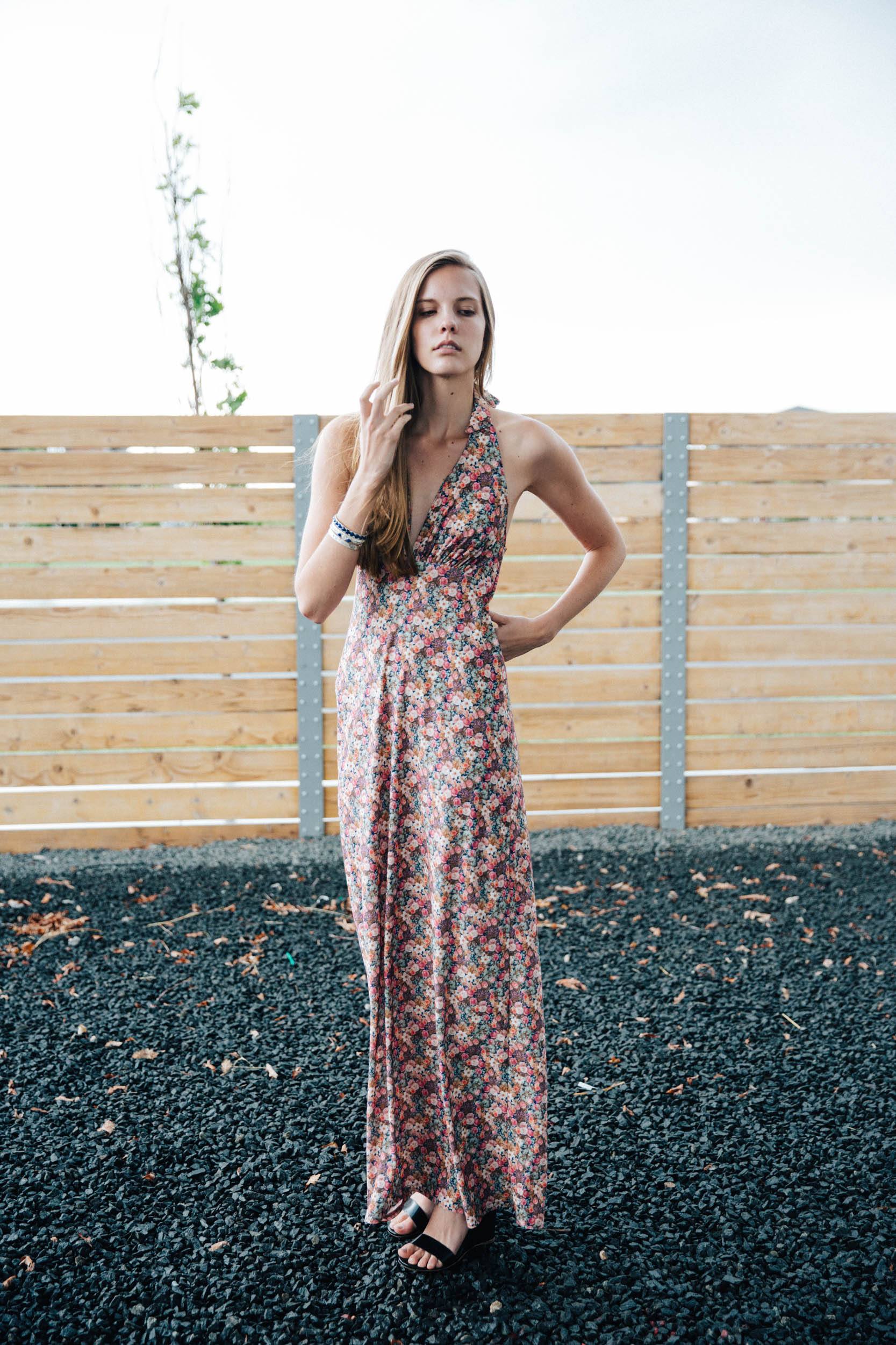 halter dress vintage Clothing : Midi Dresses : 'Solada' Ivory Vintage Floral Print Georgette Halter Sundress