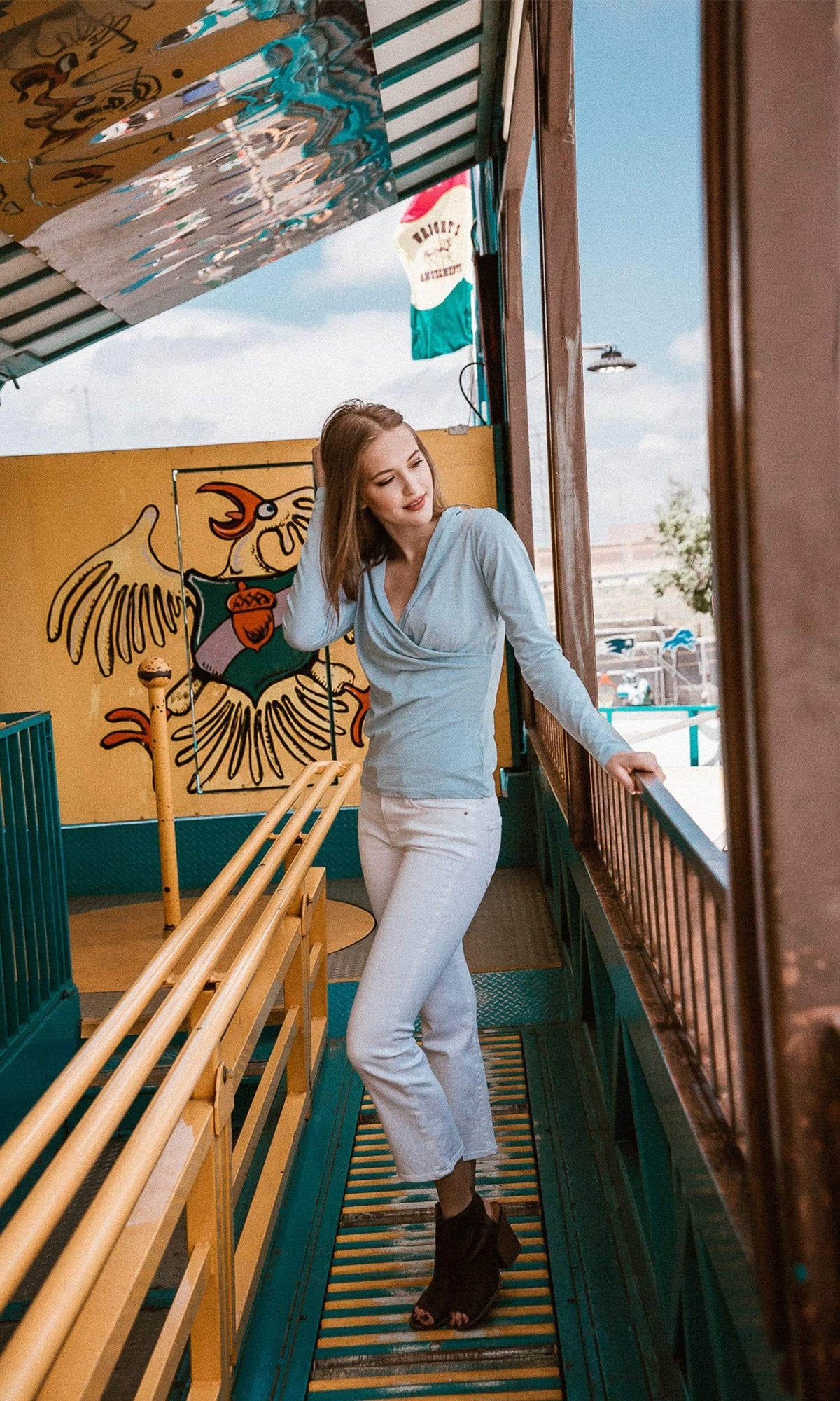 Velvet by Graham &amp; Spencer Kate High Rise Crop Denim-SALT