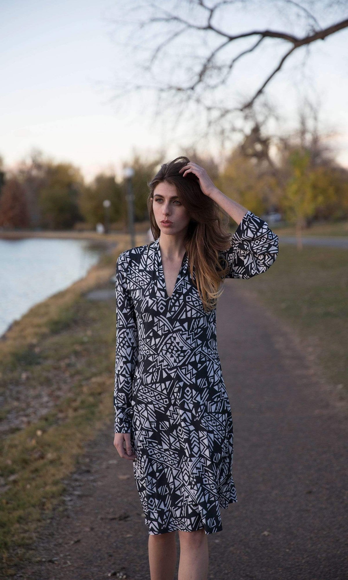 Viereck Schwab Over the Knee V Neck Dress